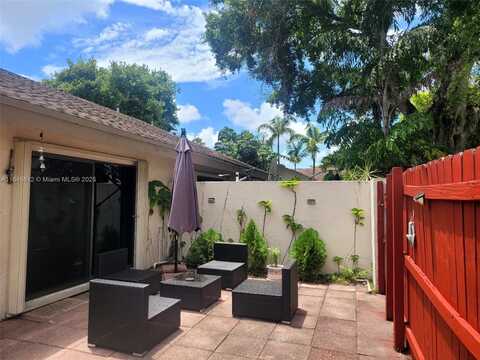 3078 S Oakland Forest Dr, Oakland Park, FL 33309