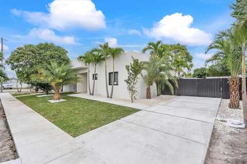 501 E 59th St, Hialeah, FL 33013