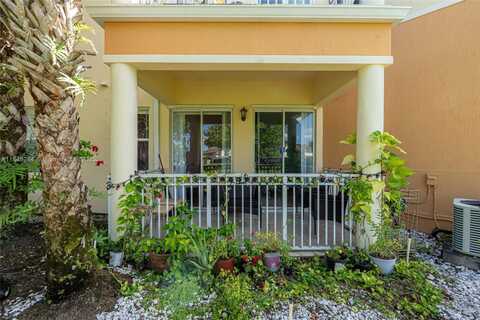 10242 NW 7th St, Miami, FL 33172