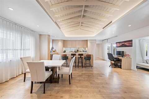 919 Granada Groves Ct, Coral Gables, FL 33134