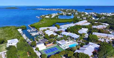 9812 Windward Ave, Key Largo, FL 33037