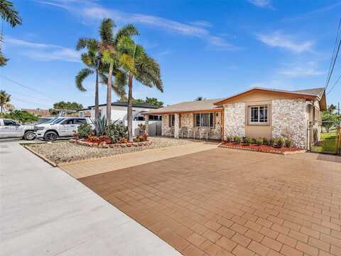 4870 SW 19th St, West Park, FL 33023