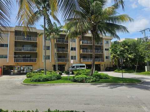 2620 NE 135th St, North Miami, FL 33181