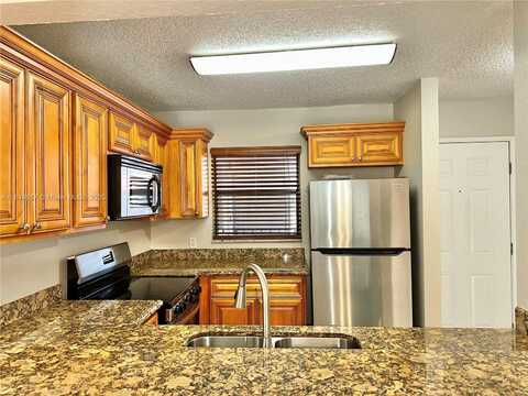 1620 Balfour Point Dr, West Palm Beach, FL 33411