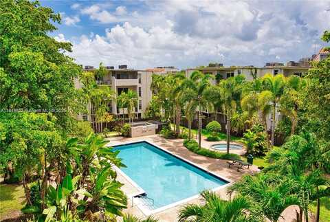 6890 N Kendall Dr, Pinecrest, FL 33156