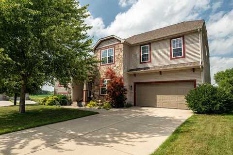 1500 Whitewater Dr, West Bend, WI 53095