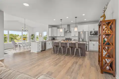 N59w27242 Basham Ln, Lisbon, WI 53089