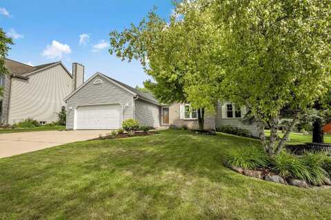 4006 W Forest Hill Ave, Franklin, WI 53132