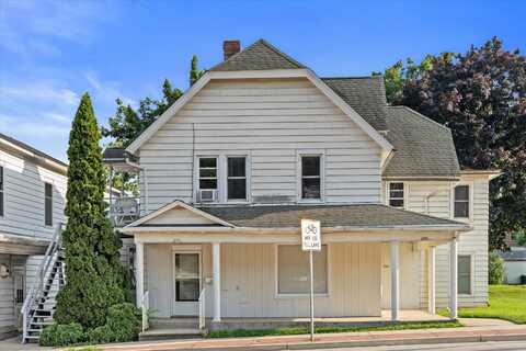 229 W Main St, Waterford, WI 53185