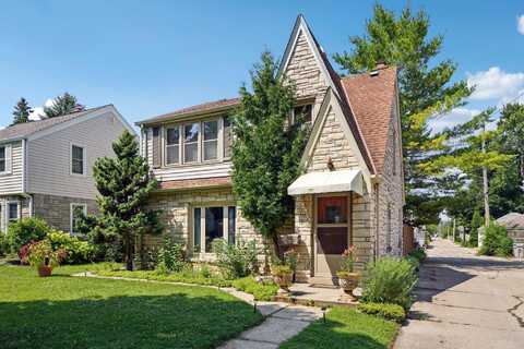 3519 S Pine Ave, Milwaukee, WI 53207