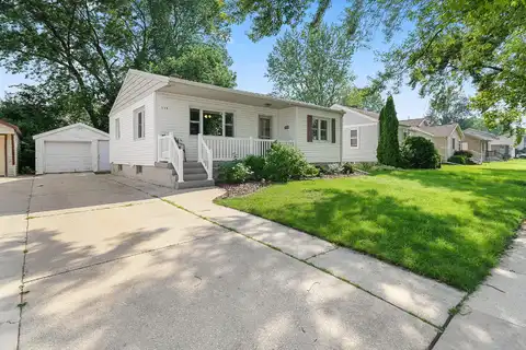 548 E 9th St, Fond Du Lac, WI 54935