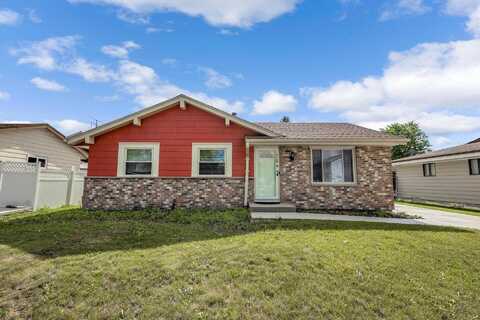9360 N 85th St, Milwaukee, WI 53224