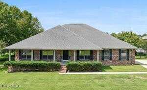 17215 Excalibur Circle, Gulfport, MS 39503