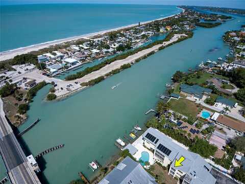 109 BAYSHORE ROAD, NOKOMIS, FL 34275