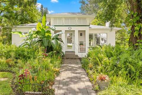 135 ARANDA STREET NE, Saint Petersburg, FL 33704