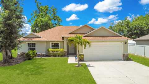 207 DENTON AVENUE, AUBURNDALE, FL 33823