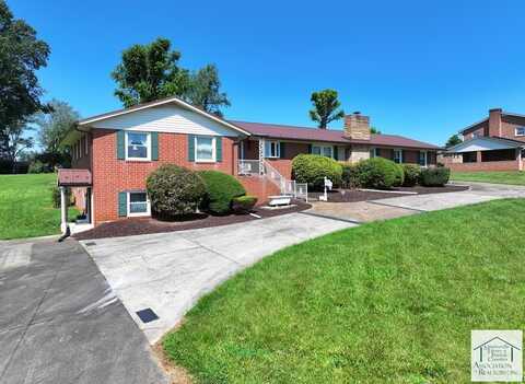 165 Shamrock Dr, Ridgeway, VA 24148