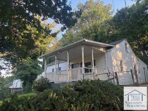 704 Pace Street, Martinsville, VA 24112