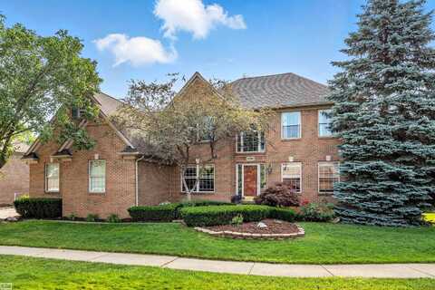 42680 Chippewa, Clinton Township, MI 48038