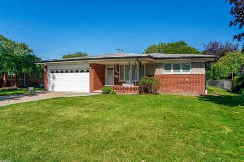 33552 Somerset, Sterling Heights, MI 48312