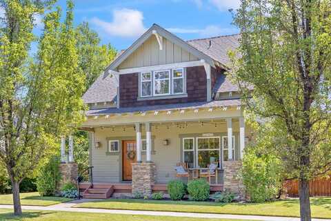 1650 NW Ivy Avenue, Redmond, OR 97756