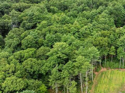 496 County Rd, Wareham, MA 02576
