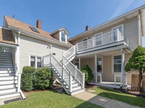 284 Melrose Street, Newton, MA 02466