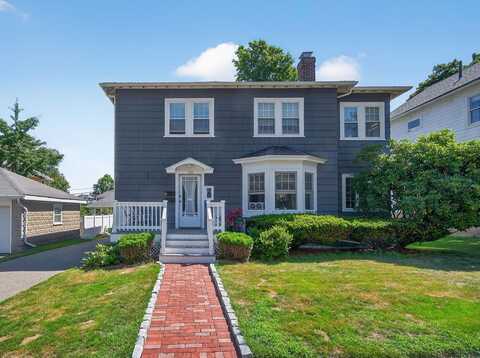 135 Russett Rd, Boston, MA 02132