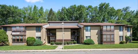 60 Amberly Drive, Manalapan, NJ 07726