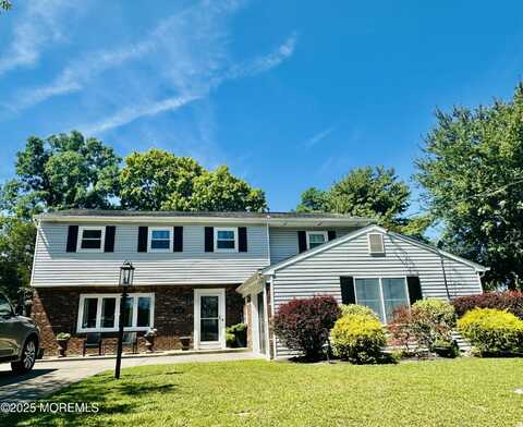 612 Greenwich Court, Toms River, NJ 08753