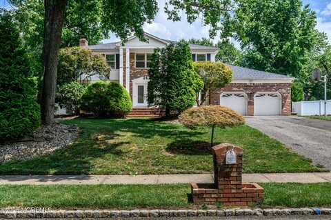 30 Shilling Road, Manalapan, NJ 07726