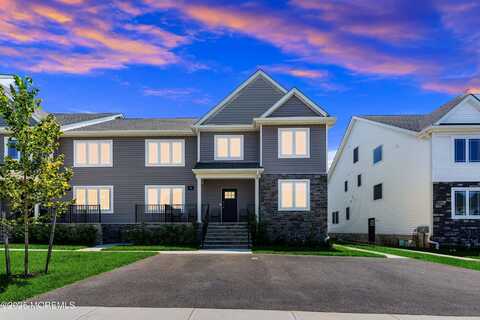 78 Edgecomb Avenue, Lakewood, NJ 08701