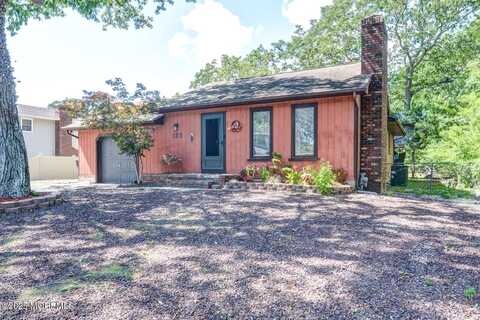 133 Mello Lane, Toms River, NJ 08753