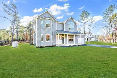 2 Mill Lane, Medford, NY 11763