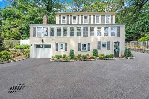 235 Woodbury Road, Woodbury, NY 11797