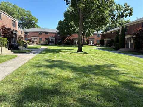 220-26 73 Avenue, Bayside, NY 11364