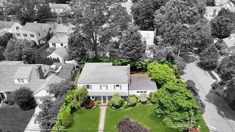 61 Voorhis Avenue, Rockville Centre, NY 11570