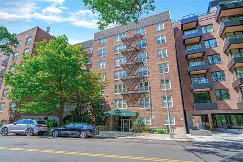 44-20 Douglaston Pkwy Douglaston Parkway, Little Neck, NY 11363