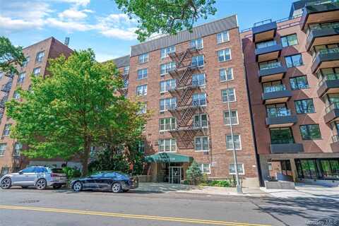 44-20 Douglaston Pkwy Douglaston Parkway, Little Neck, NY 11363