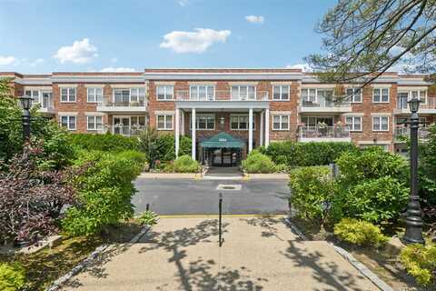 1534 Broadway, Hewlett, NY 11557