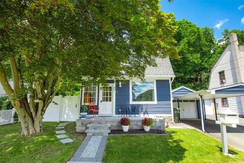 22 Circle Drive, Tuxedo Park, NY 10987