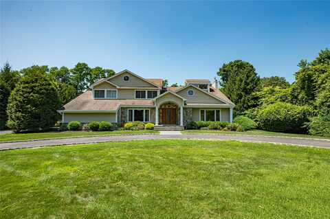 3 Ashleigh Drive, Saint James, NY 11780