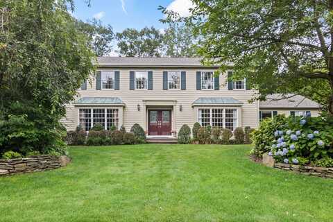 2 Saybrook Court, Port Jefferson Station, NY 11776