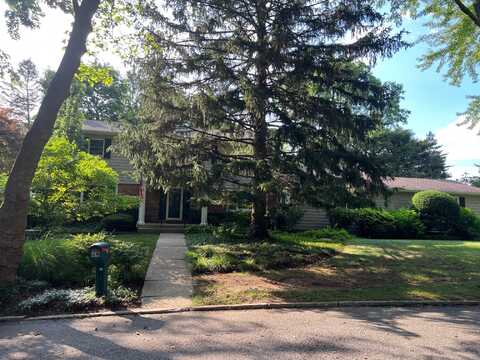 26 Polly Drive, Huntington, NY 11743