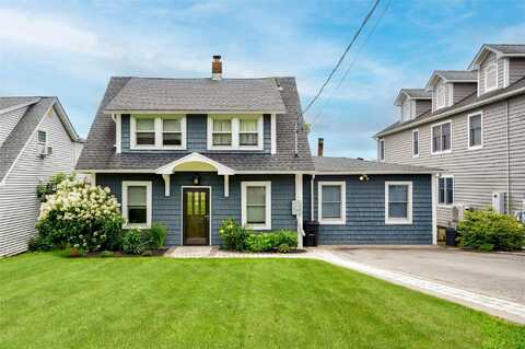 21 Hillside Avenue, Northport, NY 11768