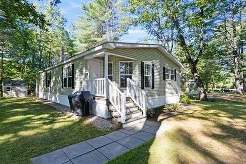 2196 Sanford Road, Wells, ME 04090
