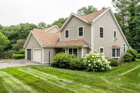24 Meadow Lane, Freeport, ME 04032