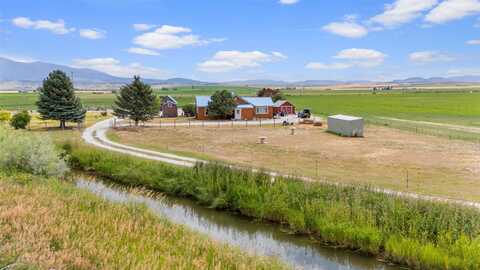 30 Riley Road, Townsend, MT 59644