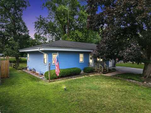 416 Holly Court, Genoa, IL 60135