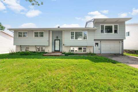 7211 Jonquil Terrace, Hanover Park, IL 60133